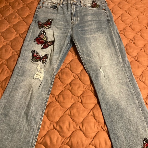 Lucky Brand Butterfly Patch Jeans Size 8/29 - Picture 4 of 5